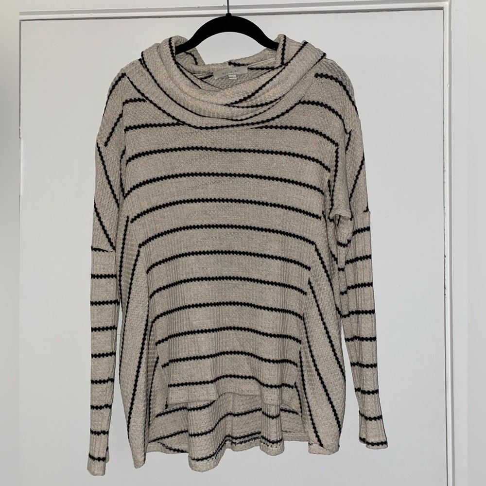 Urban Outfitters Striped Sweater - S